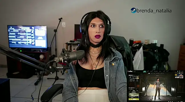 Snapshot of brenda_nataliaok chatting on 18, 2, 2025 brenda nataliaok online show from 18, 2, 2025