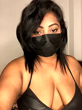 Snapshot of _Cute_ariana_ chatting on 13, 11, 2025 Cute ariana online show from 13, 11, 2025