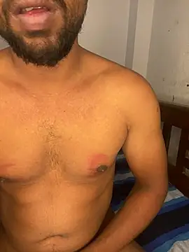  Cute ariana  online show from 18, 7, 2026