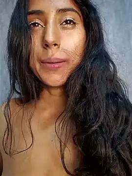 Valentinne z online show from 14, 2, 2025