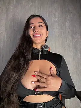 Valentinne z online show from 3, 12, 2025