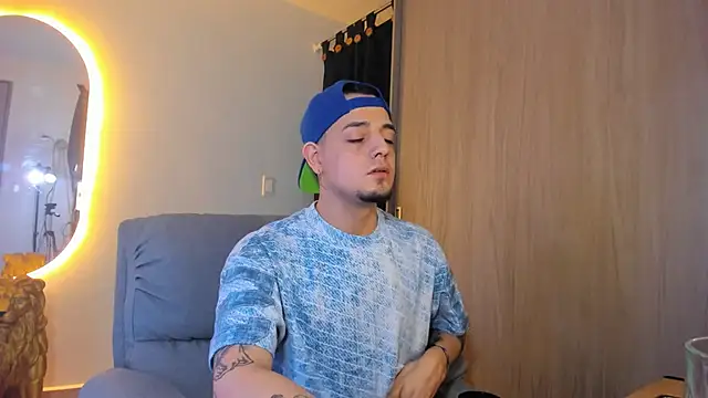 alejandro calderon1 online show from 3, 2, 2025