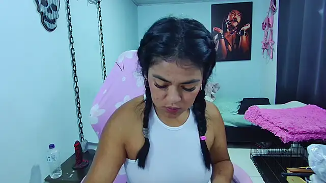 Hannah-grace online show from 1, 3, 2025