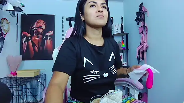 Hannah-grace online show from 18, 12, 2025