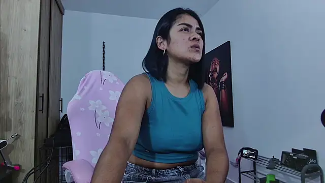 Snapshot of Hannah-grace chatting on 24, 5, 2026 Hannah-grace online show from 24, 5, 2026