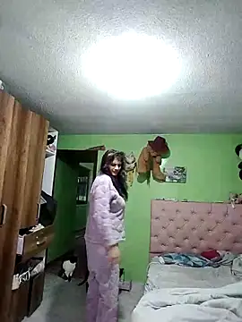 Kyomi chang online show from 8, 3, 2025