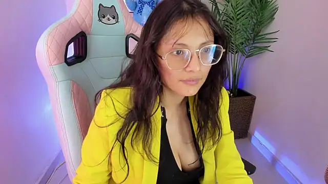 Kyomi chang online show from 14, 3, 2025