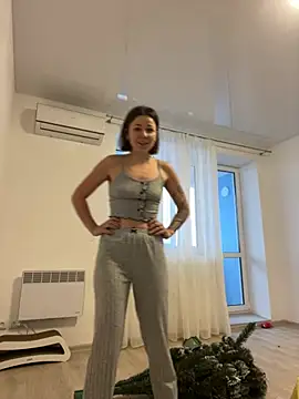 Snapshot of Edenne chatting on 22, 12, 2024 Edenne online show from 22, 12, 2024