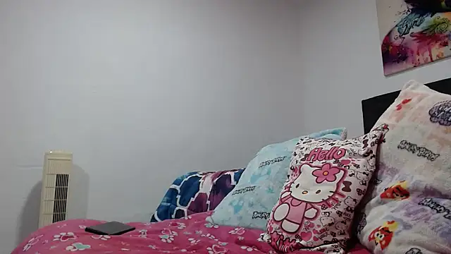 Snapshot of aleera_starxx982 chatting on 21, 2, 2025 aleera starxx982 online show from 21, 2, 2025