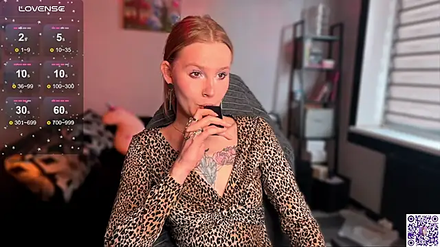 Snapshot of Chanel_Gill chatting on 5, 11, 2025 Chanel Gill online show from 5, 11, 2025