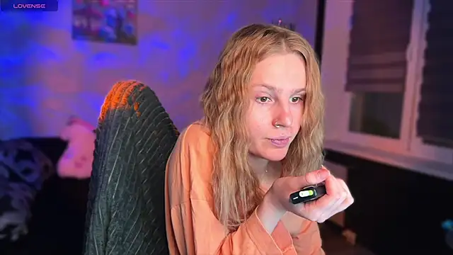 Snapshot of Chanel_Gill chatting on 28, 11, 2025 Chanel Gill online show from 28, 11, 2025