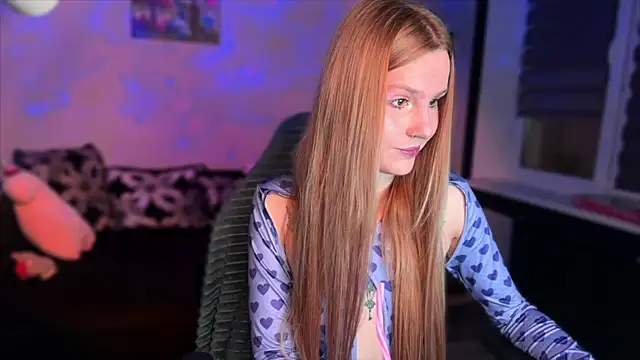 Snapshot of Chanel_Gill chatting on 5, 12, 2025 Chanel Gill online show from 5, 12, 2025