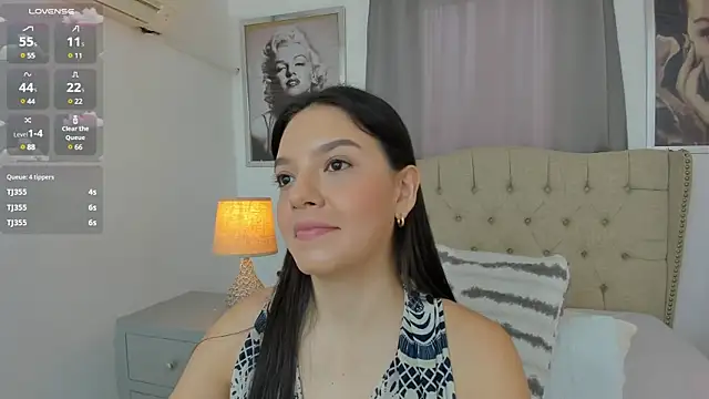 Snapshot of Beautyari_ chatting on 6, 3, 2025 Beautyari online show from 6, 3, 2025