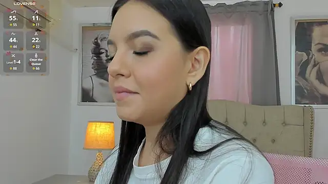 Snapshot of Beautyari_ chatting on 10, 10, 2025 Beautyari online show from 10, 10, 2025