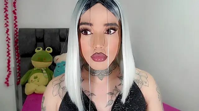 Snapshot of little_star_porn chatting on 22, 10, 2025 little star porn online show from 22, 10, 2025