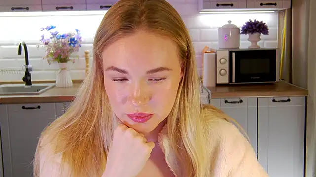 Veronika Mitchel online show from 30, 9, 2025