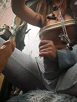 Snapshot of k_lebannon chatting on 9, 10, 2025 k lebannon online show from 9, 10, 2025