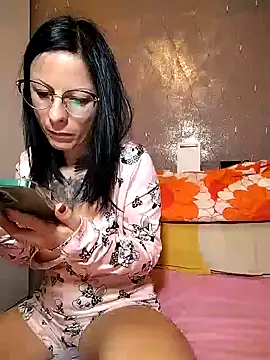 Snapshot of BoccadiFata chatting on 5, 12, 2024 BoccadiFata online show from 5, 12, 2024