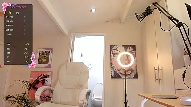 Snapshot of catalinasaiz chatting on 3, 2, 2025 catalinasaiz online show from 3, 2, 2025