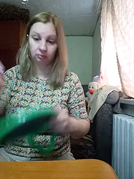 BustyBlond online show from 4, 4, 2026