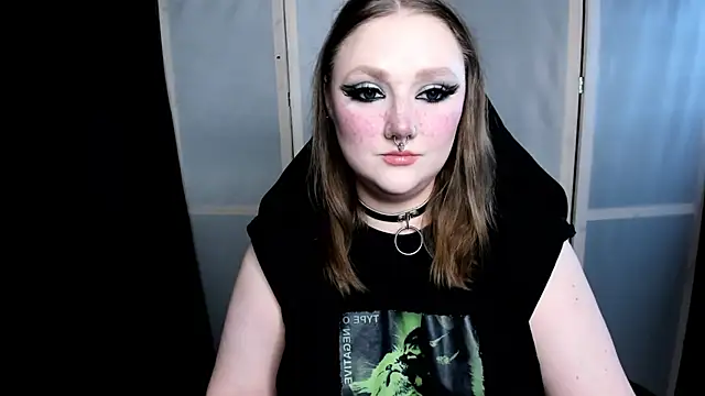 Snapshot of YourDyingBride chatting on 14, 11, 2025 YourDyingBride online show from 14, 11, 2025