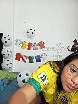 Snapshot of marypaula chatting on 11, 6, 2026 marypaula online show from 11, 6, 2026