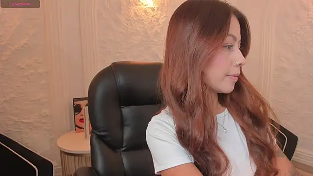 ErikaBenz  online show from 10, 10, 2025