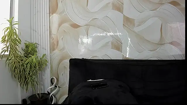 Snapshot of dollpamela chatting on 1, 10, 2025 dollpamela online show from 1, 10, 2025