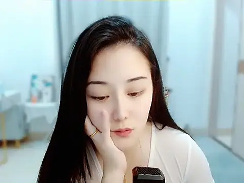 Snapshot of Angel-C chatting on 9, 3, 2025 Angel-C online show from 9, 3, 2025