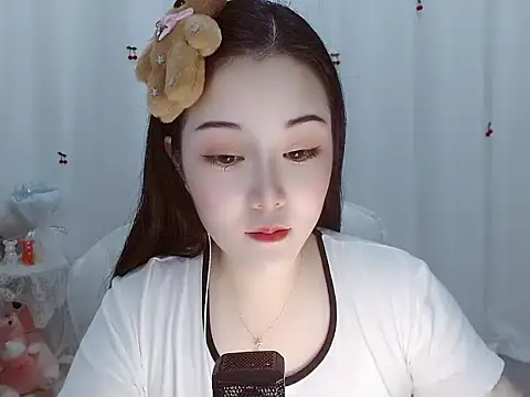 Snapshot of Angel-C chatting on 13, 9, 2025 Angel-C online show from 13, 9, 2025