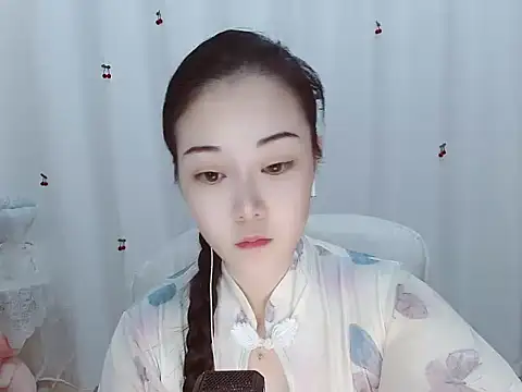 Snapshot of Angel-C chatting on 10, 10, 2025 Angel-C online show from 10, 10, 2025