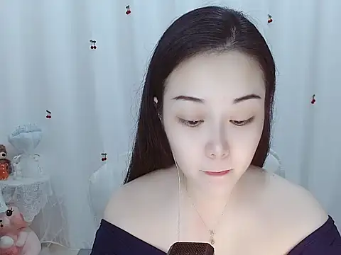 Snapshot of Angel-C chatting on 17, 10, 2025 Angel-C online show from 17, 10, 2025