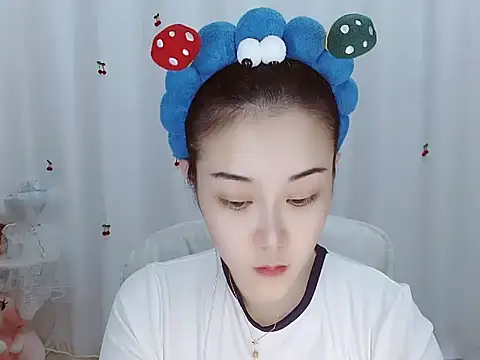 Snapshot of Angel-C chatting on 30, 10, 2025 Angel-C online show from 30, 10, 2025