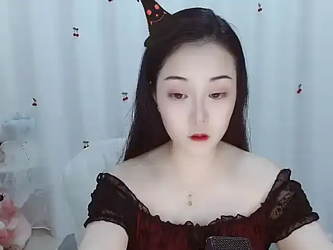 Snapshot of Angel-C chatting on 1, 11, 2025 Angel-C online show from 1, 11, 2025