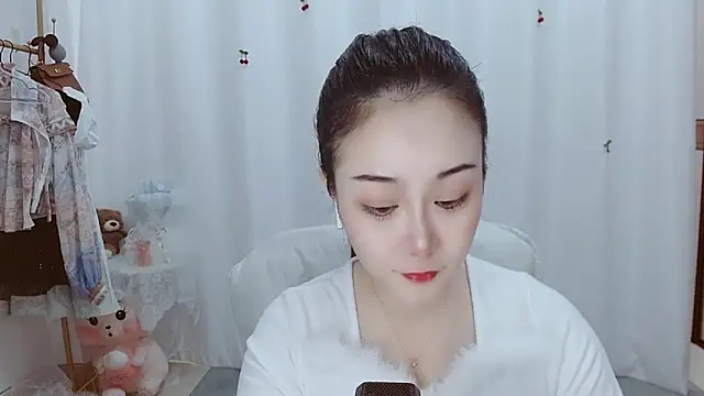 Snapshot of Angel-C chatting on 1, 12, 2025 Angel-C online show from 1, 12, 2025