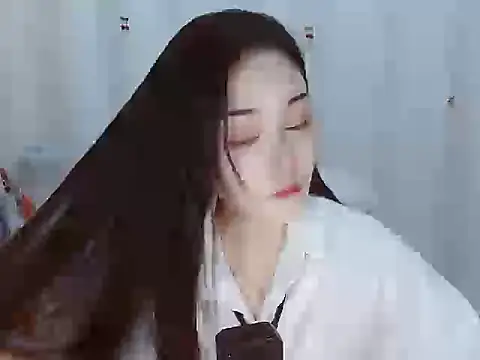 Snapshot of Angel-C chatting on 17, 12, 2025 Angel-C online show from 17, 12, 2025