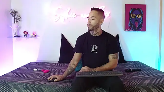 SophieFoxx17 online show from 27, 3, 2026