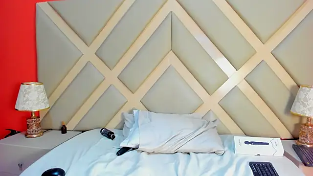 SSCARLETH  online show from 16, 12, 2024