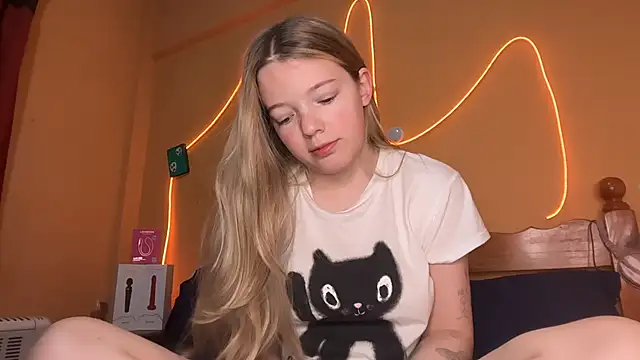 Snapshot of -veranito- chatting on 28, 9, 2025 -veranito- online show from 28, 9, 2025