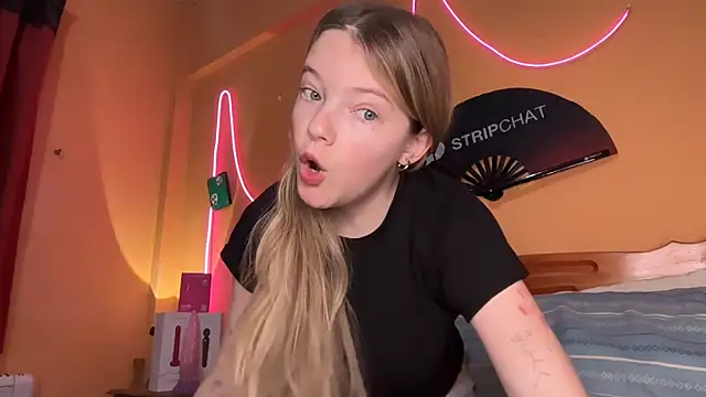 Snapshot of -veranito- chatting on 5, 11, 2025 -veranito- online show from 5, 11, 2025