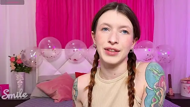 WildRedBerry online show from 10, 2, 2026