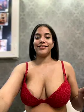 Snapshot of _Eurekaa_ chatting on 26, 10, 2025 Eurekaa online show from 26, 10, 2025