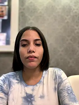 Snapshot of _Eurekaa_ chatting on 7, 11, 2025 Eurekaa online show from 7, 11, 2025