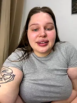 Snapshot of perfect_sweety_girl chatting on 29, 9, 2025 perfect sweety girl online show from 29, 9, 2025