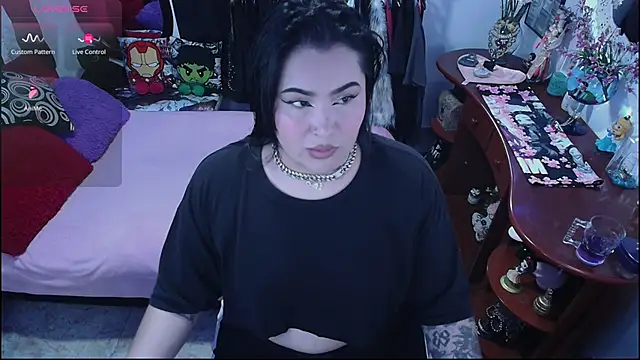 Snapshot of lufek23 chatting on 23, 10, 2025 lufek23 online show from 23, 10, 2025