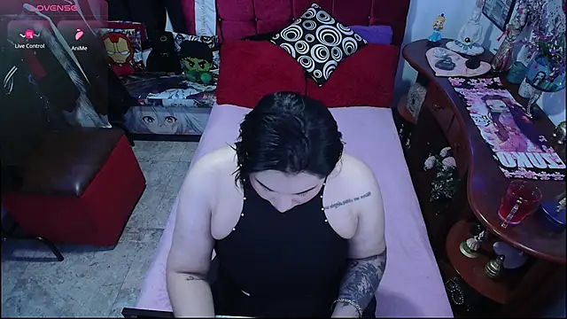 Snapshot of lufek23 chatting on 11, 11, 2025 lufek23 online show from 11, 11, 2025