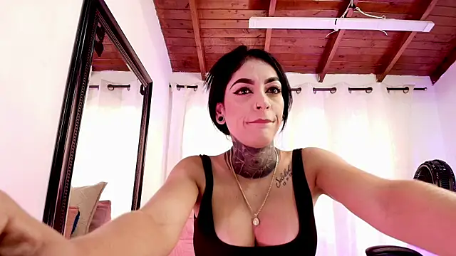 Snapshot of danna_berlin_ chatting on 13, 3, 2025 danna berlin online show from 13, 3, 2025