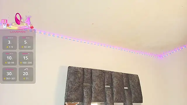 Natasharuso online show from 25, 9, 2025