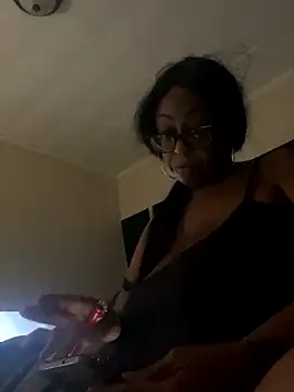 Snapshot of Goddesskarisma chatting on 13, 11, 2025 Goddesskarisma online show from 13, 11, 2025