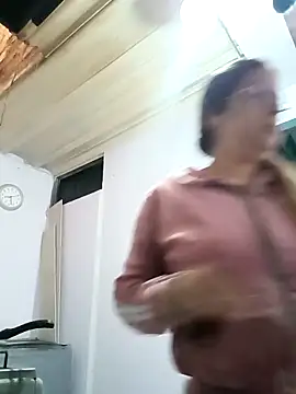 Snapshot of Latina_sexy1 chatting on 12, 3, 2025 Latina sexy1 online show from 12, 3, 2025